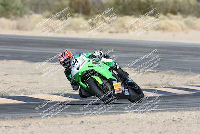 media/Dec-07-2025-CVMA (Sun) [[3e7d2de5dc]]/Race 8-Middleweight Shootout/